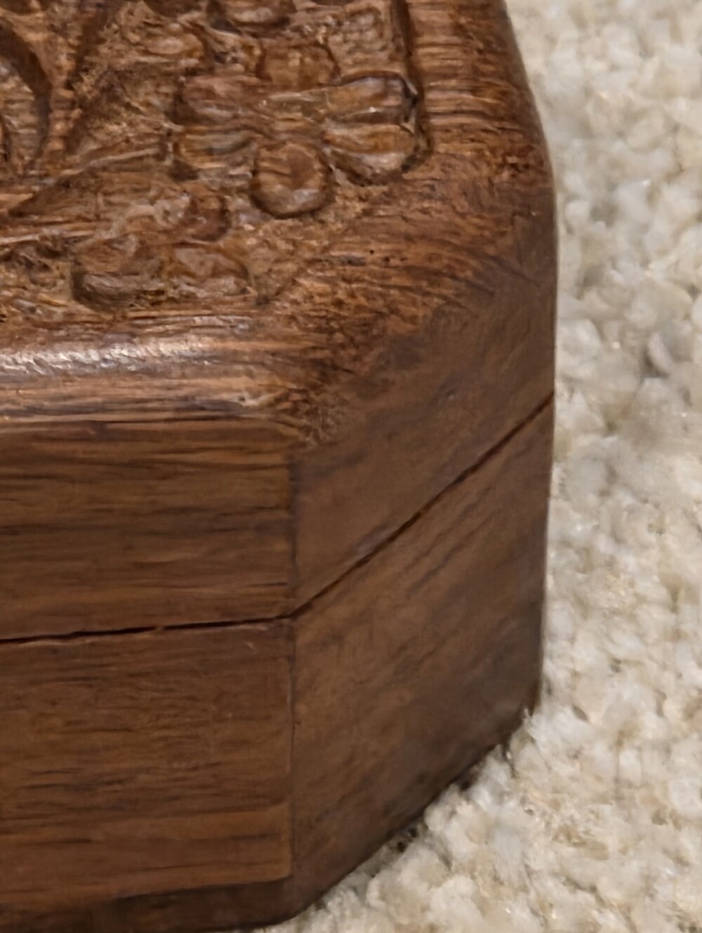 Hand-Carved Floral Wooden Trinket Box - Brown - Picture 4 of 9